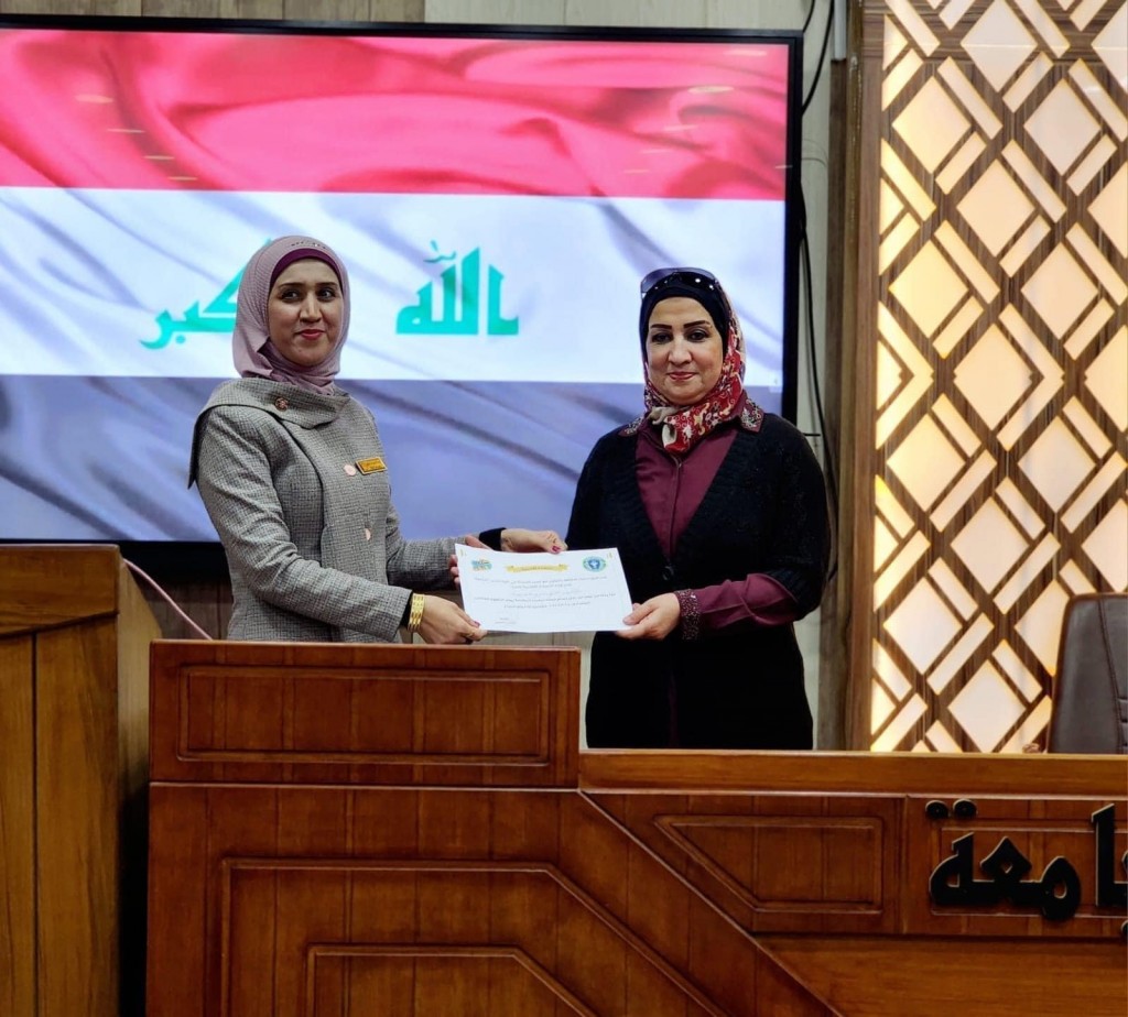 تكريم الفريق التطوعي لقسم الصيدلة 
