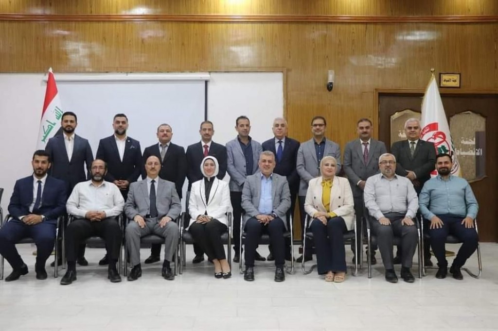 رئيس قسم الصيدلة عضو في اللجنة العلمية 