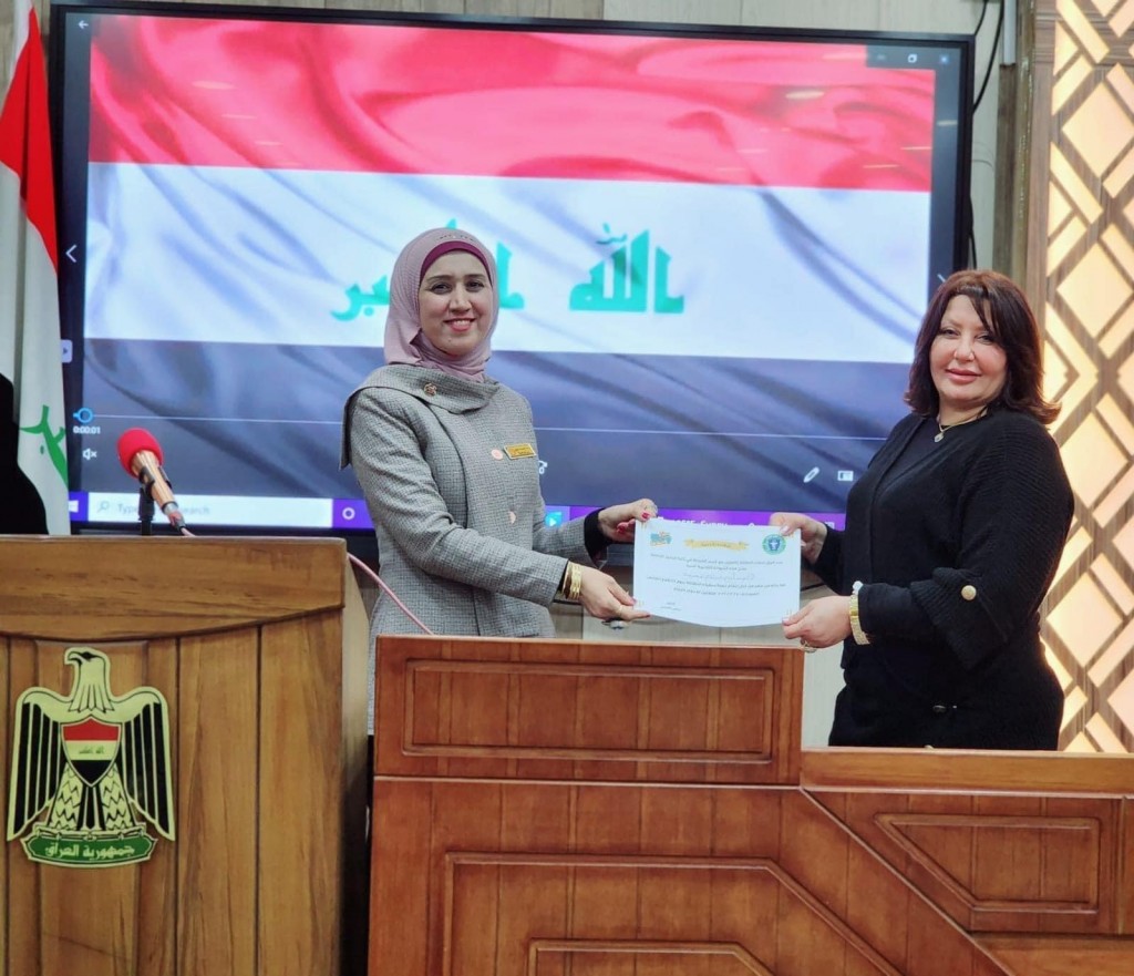 تكريم الفريق التطوعي لقسم الصيدلة 