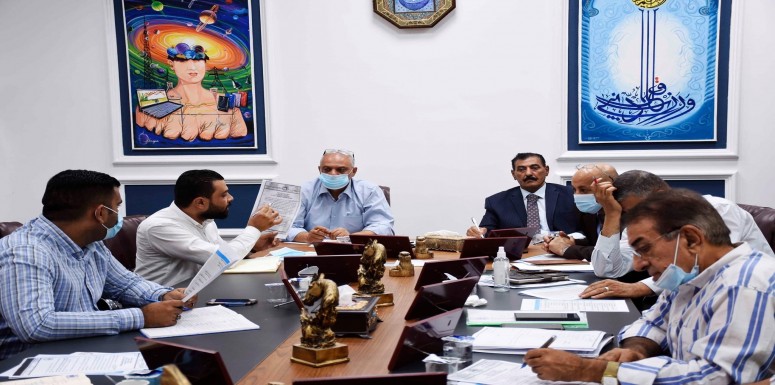 عقد مجلس كلية الرشيد الجامعة برئاسة عميدها المحترم الاستاذ الدكتور مثنى علوان الجشعمي اليوم الاثنين الموافق ١٦/٨/٢٠٢١ وبحضور  جميع  رؤوساء الاقسام ومقرر المجلس .