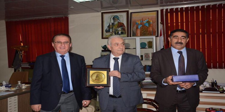 زيارة الوفد الاكاديمي من جامعة العلوم التطبيقية / عمان 