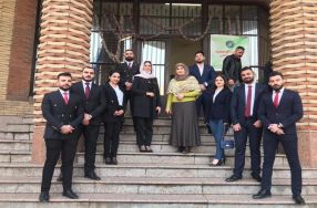 ضمن جوالاتها التفقدية لاقسام الكلية وطلبته� ...